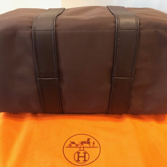 AUTHENTIC HERMES ACUPULCO MM TOTE - Picture 4 of 7